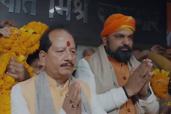 BJP’s Samrat Chaudhary and Vijay Sinha to be Nitish Kumar’s Deputies