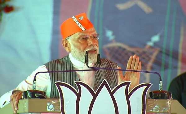 Building Developed India Not Possible Without Rapid Development of UP: PM