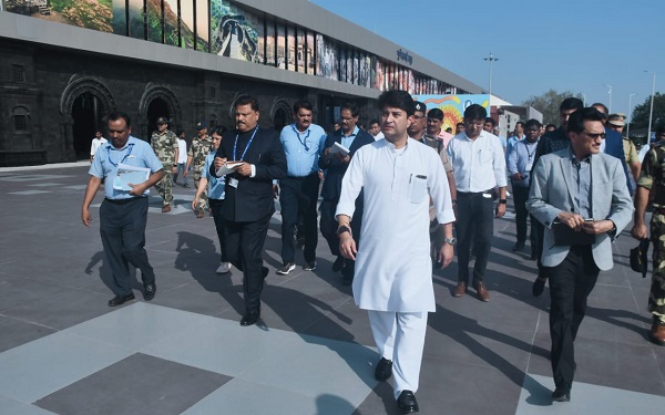 Full Efforts On to Provide Civil Air Transport Facility to Pune: Scindia