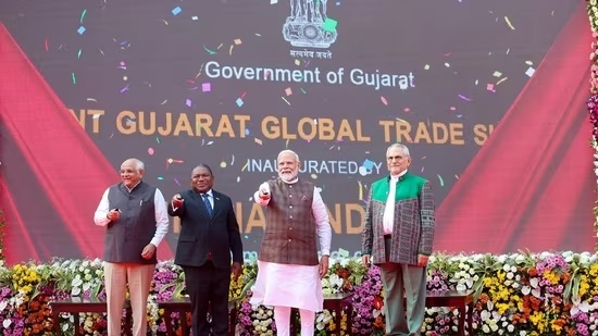 Global Business Leaders Hail PM Modi’s Vision at Vibrant Gujarat Global Summit
