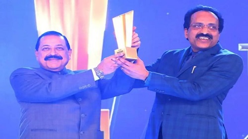 ISRO Gets Indian of the Year Award 2023 in ‘Outstanding Achievement’ Category