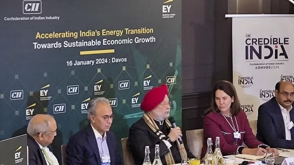 India Reinforces Its Status as Resilient Global Economy & Preferred Investment Destination At Davos