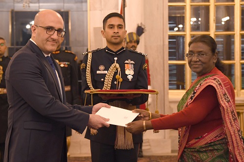 Representatives from Five Nations Present Credentials to President Murmu
