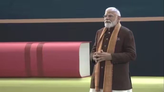 Parents Should Not Make Report Cards of Their Children as Their Visiting Card: PM Modi