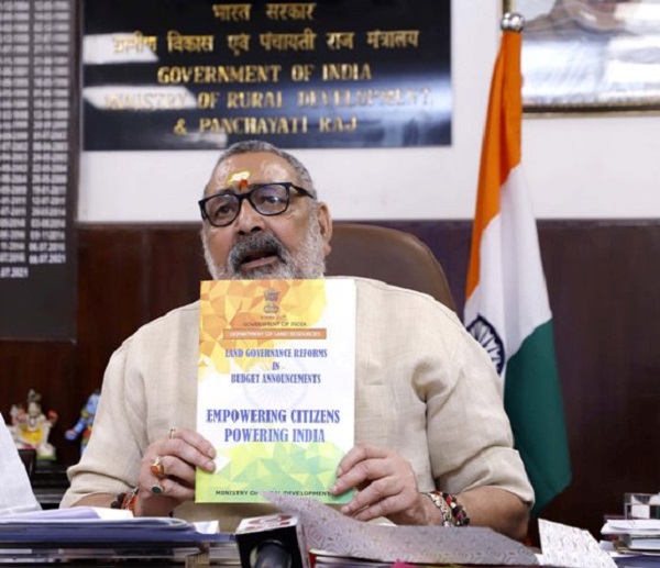 PM Modi- the Messiah of the Poor, says Giriraj Singh