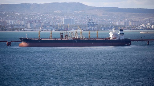 Russia crude oil cargo passes India due to payment issues