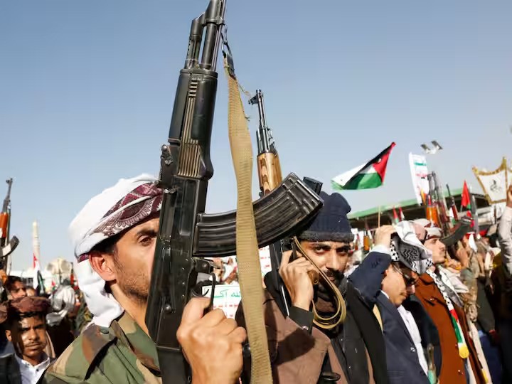 US, UK strikes against Houthi sites in Yemen