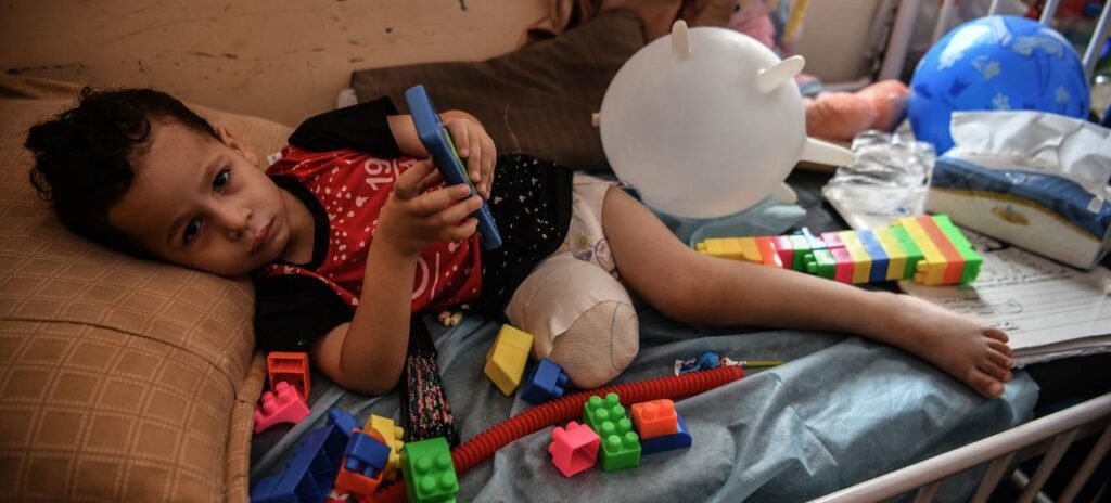 WHO voices concern over fighting spreads into Gaza hospitals ‘no way in and out’