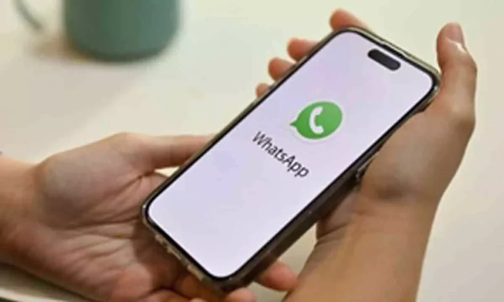 Centre Reviews WhatsApp, Telegram Replies on Username Messaging