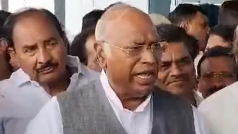 “No information about Janata Dal (United) leaving the alliance”: Congress President Mallikarjun Kharge