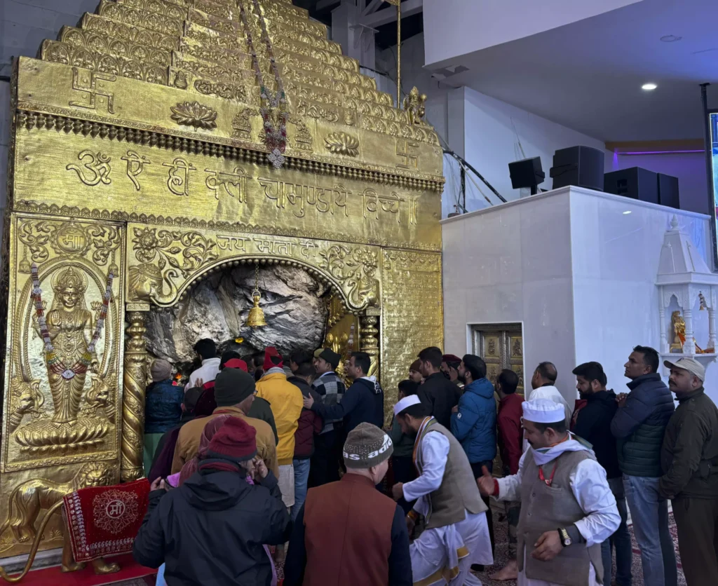 Old Natural Cave Route to Reach Vaishno Devi Shrine Reopened for Pilgrims