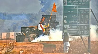 Delhi Chalo’ March: Haryana Police Disperse Protesting Farmers with Tear Gas