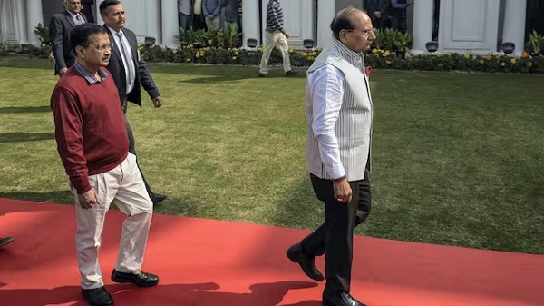 Delhi LG Saxena Urges CM Kejriwal to Implement Ayushman Bharat Scheme