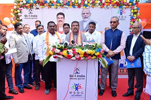 Dharmendra Pradhan Inaugurates First Skill India Centre in Sambalpur, Odisha
