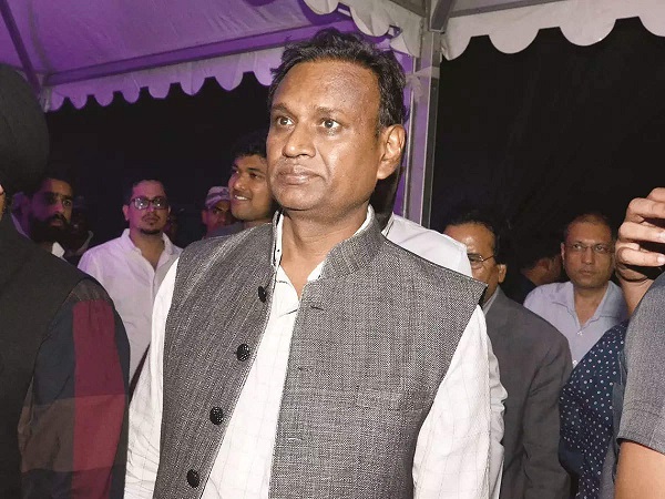 Dr. Udit Raj Leads Demands for Electoral Transparency, Calls for Return to Paper Ballot