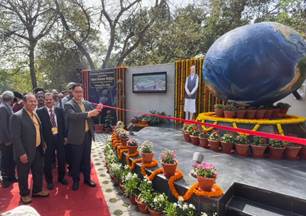 Kiren Rijiju Inaugurates Earth-themed Selfie Point at MoES Headquarters