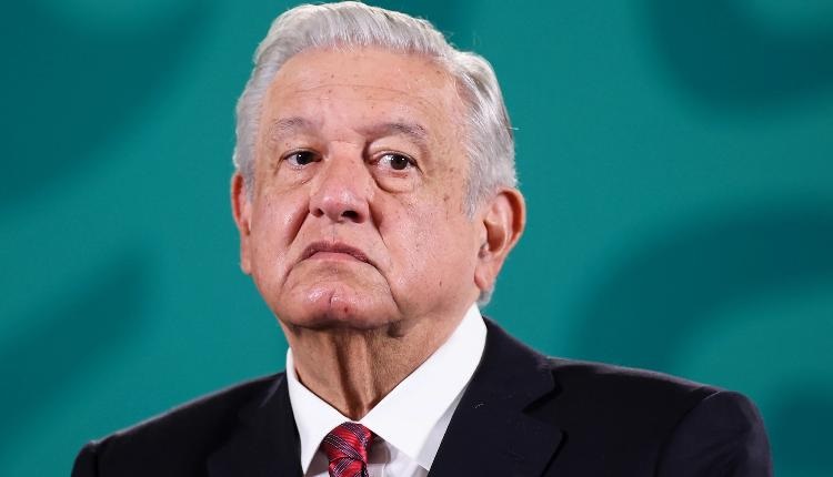 Mexican president says 12 killed in gang clash
