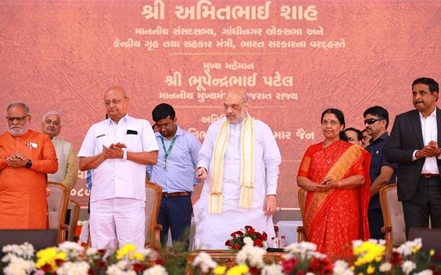 Modi ji has Provided 1.25 Lakh Houses to the Poor in Gujarat: Amit Shah