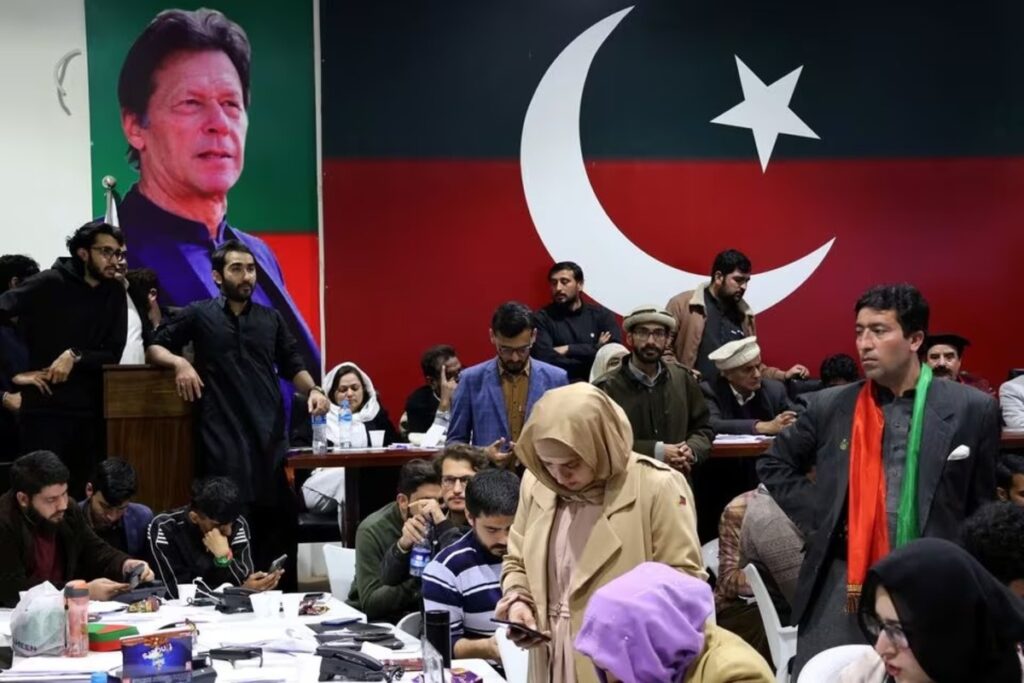 PTI-backed independents in lead, delay in poll results, heavy speculations on nest leader