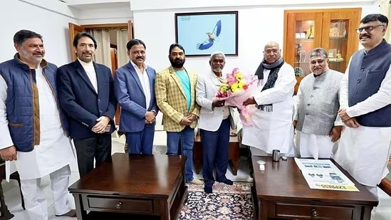 Regarding disgruntled leaders, the Chief Minister of Jharkhand said, “Everything is absolutely fine”