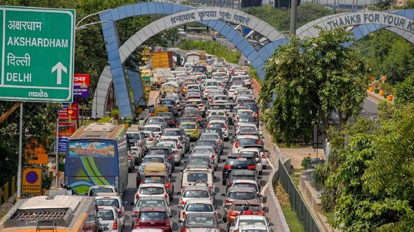 Traffic Advisory Issued by Noida Police Ahead of BKU Tractor March
