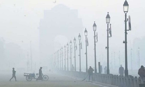 With more showers expected, evokes to light rain on Sunday in Delhi