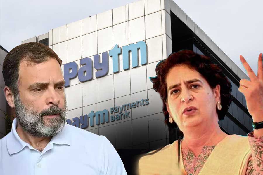 Regulatory Institutions Under Attack by Modi Govt: Congress on RBI Action Against Paytm