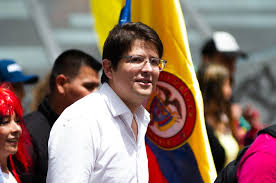 Colombia presidential candidate shot at rally, teenager arrested