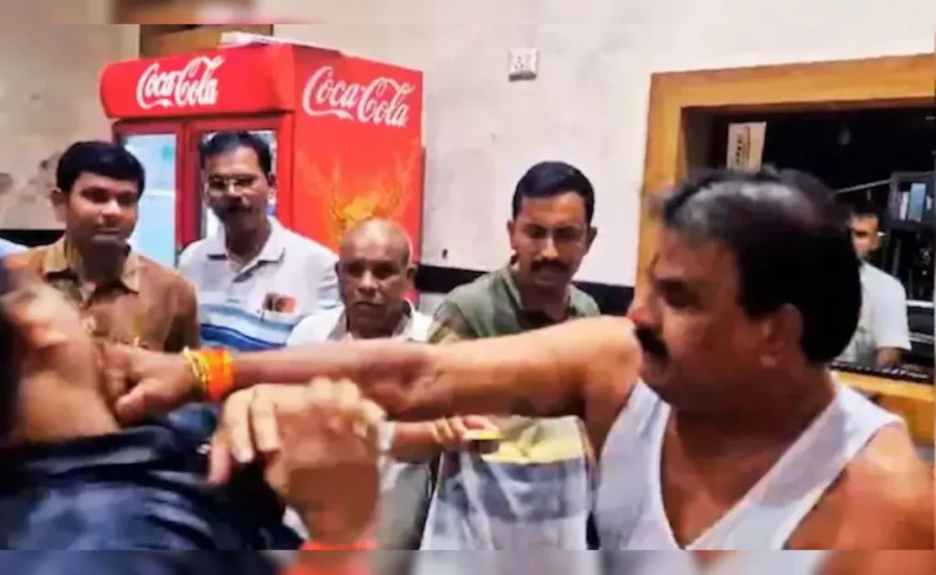 Shiv Sena MLA Assaults Canteen Staff Over Dal Quality, says ‘No Regrets’