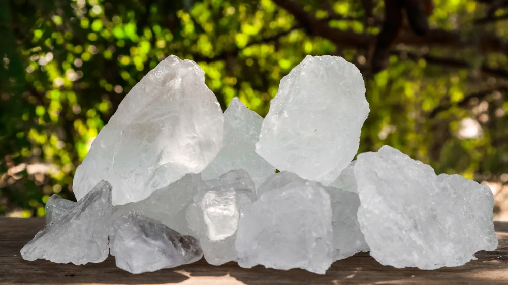Alum: A Natural Healer for Emotional Balance and Energetic Wellness