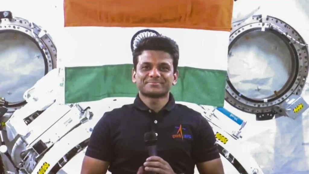India astronaut Shukla return to earth, splashdown on July 15