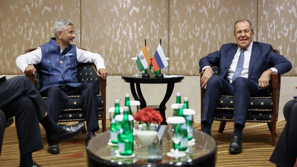 Jaishankar discusses global geopolitics with prominent Russian scholars