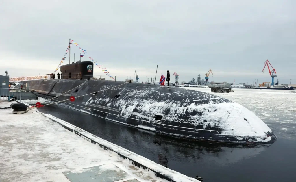Moscow issues guarded response to US nuke submarine deployment by Trump
