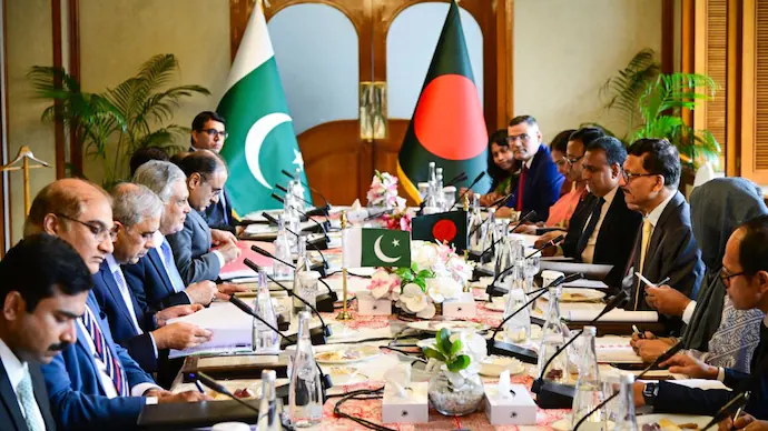 Dhaka rejects Pak FM claims on 1971 genocide
