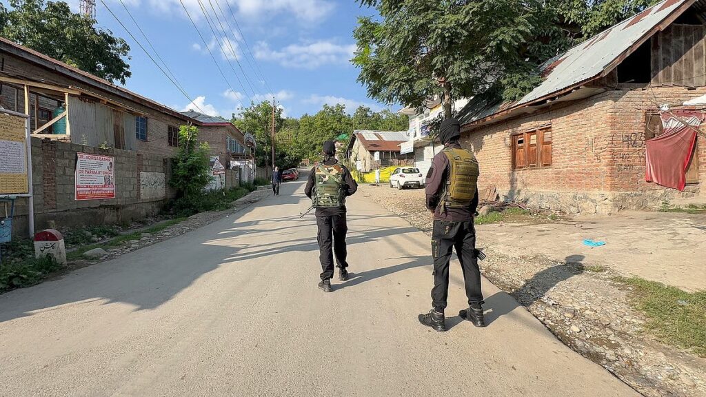 Kulgam Villagers Seek Relocation Amid Prolonged Anti-Terror Op