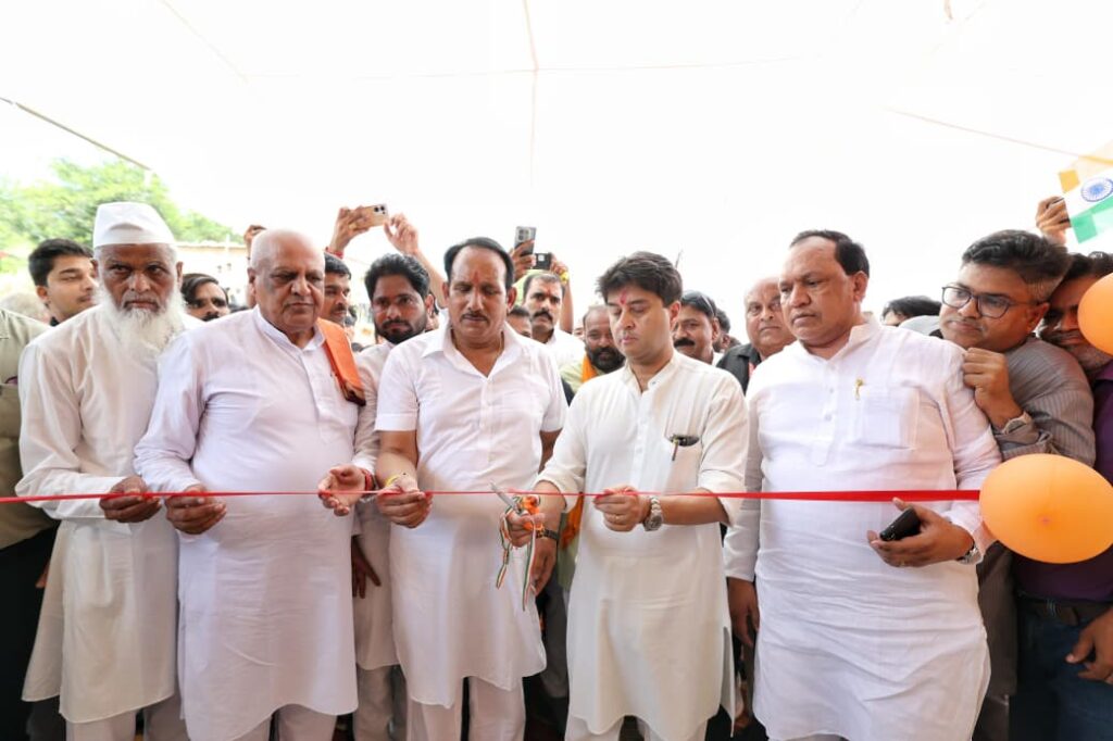Union Minister Scindia Brings Light to Shivpuri Villages