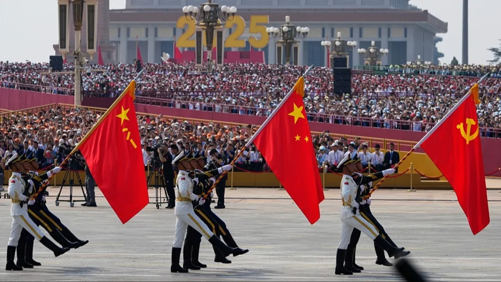 Xi calls for ‘global peace’ China unveils new weapons at victory parade