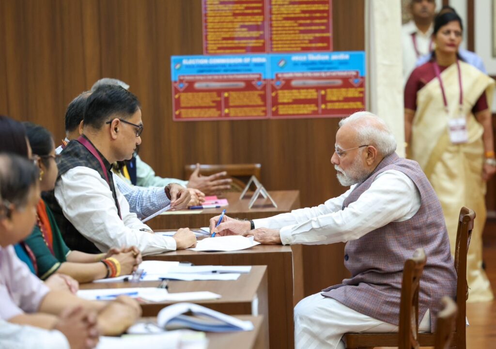 PM Modi Casts Vote in 2025 Vice President Election