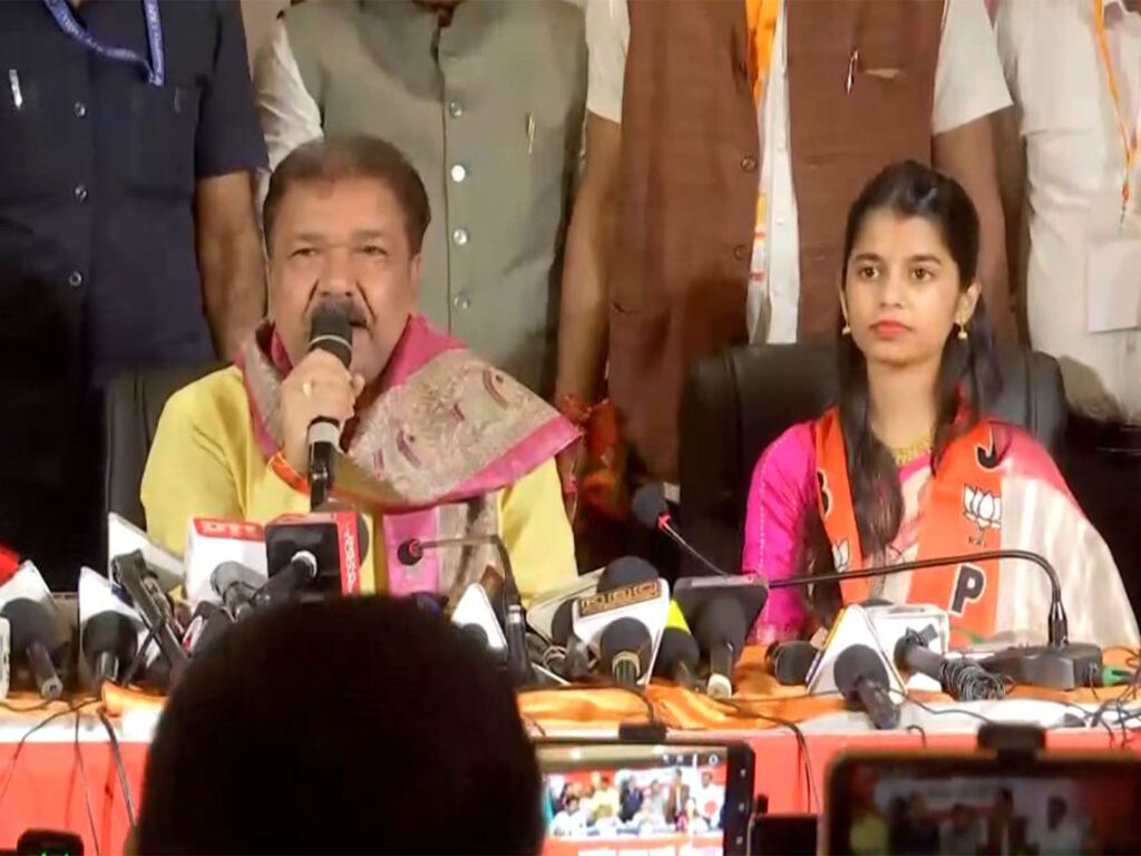 BJP Fields Maithili Thakur From Alinagar in Second Bihar List