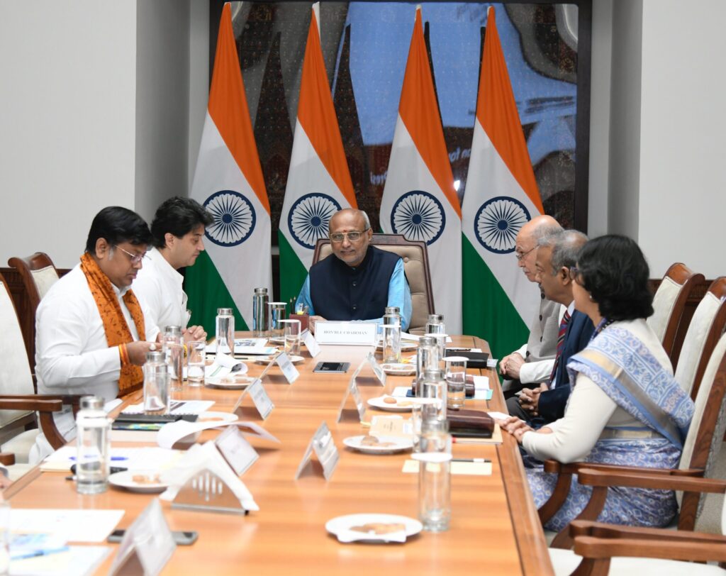 VP Radhakrishnan Commends Communications Doner Initiatives