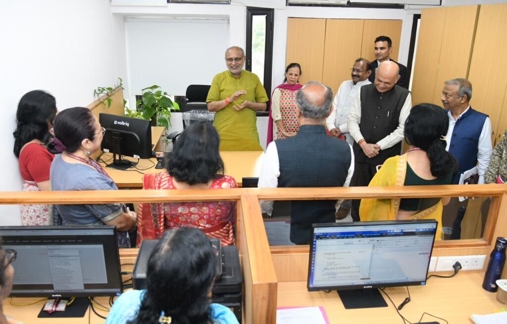 VP Radhakrishnan Commends RS Staff During Secretariat Visit