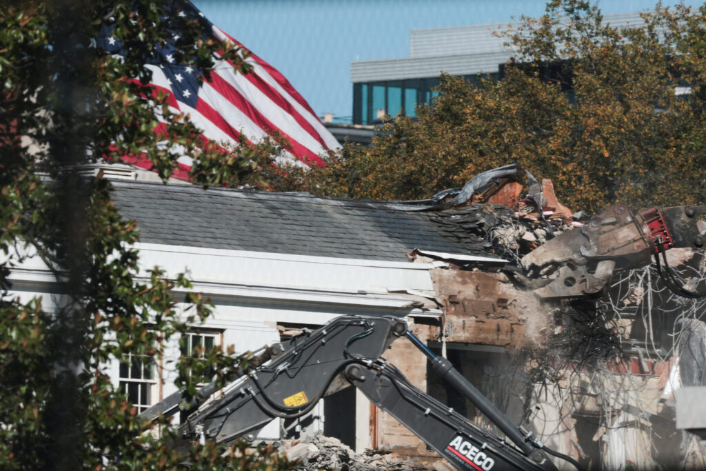 White House East Wing gets new ballroom ‘Ground broken’ with demolition begins