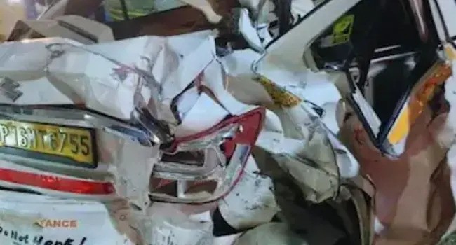 Speeding Land Rover Crashes Into Six Vehicles Near Noida Mall