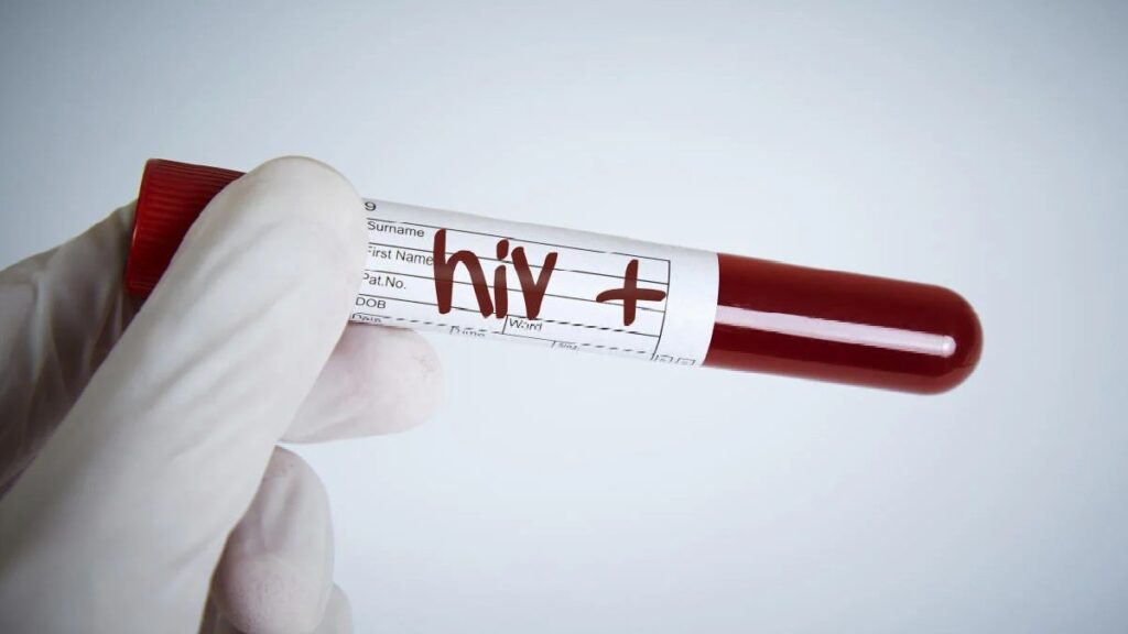 WHO reports Maldives halt mother-to-child transmission of HIV, syphilis, hepatitis B