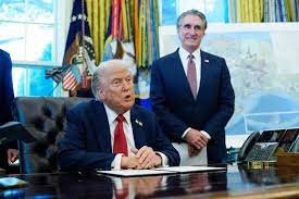 Trump threatens to invoke Insurrection Act as Chicago braces troop deployment