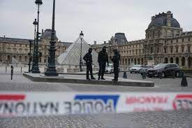 French police arrested 2 over 88M Euros in Louvre museum jewel heist