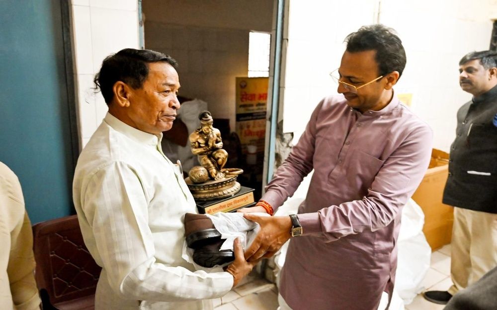 True Honour Belongs to the People, Not Leaders: Vishnu Mittal