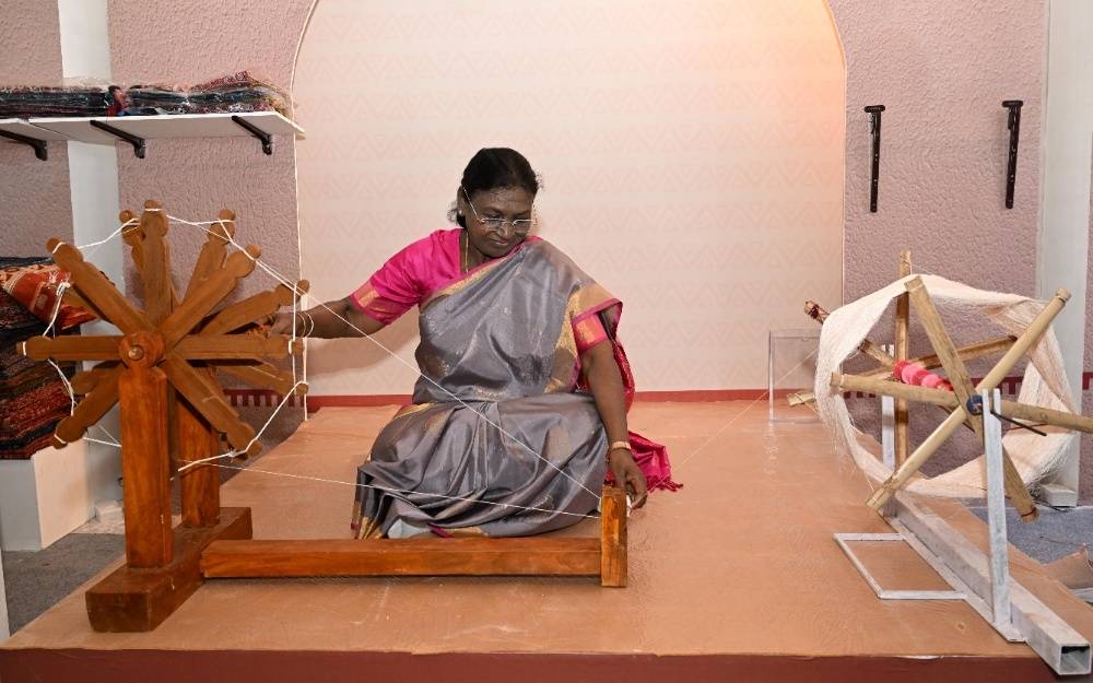 President Murmu Opens Bharatiya Kala Mahotsav in Secunderabad