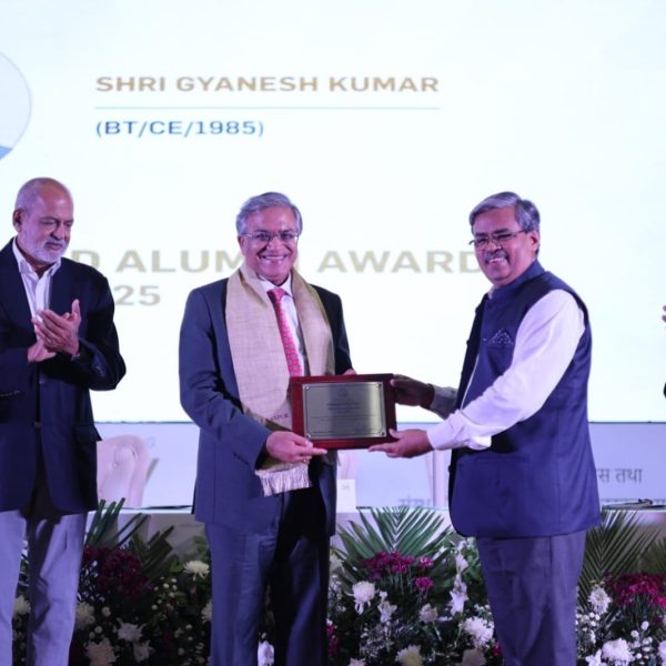 CEC Gyanesh Kumar Receives IIT Kanpur Alumni Honour