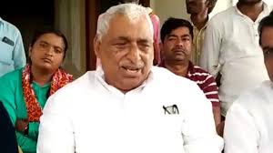 SP Leader Says BJP May Remove Nitish Kumar “Within Days”